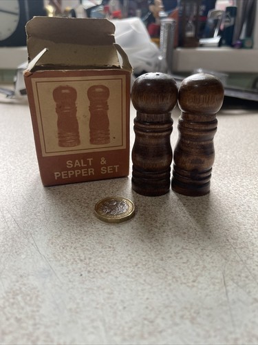 Vintage wooden mini salt - , &