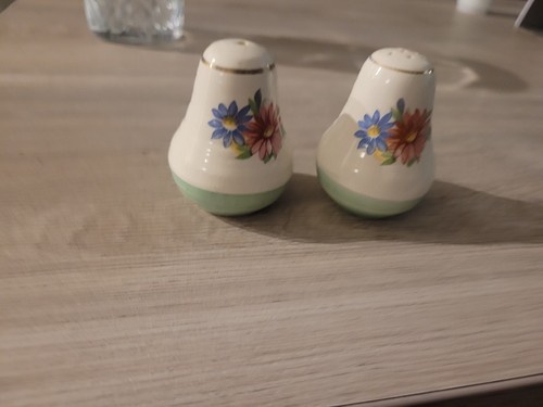 Vintage ceramic salt - ceramic,
