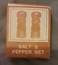 Vintage wooden mini salt &