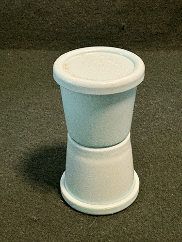 Vintage twinco salt and pepper - salt,