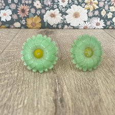 Small Mint Green Daisy Salt &