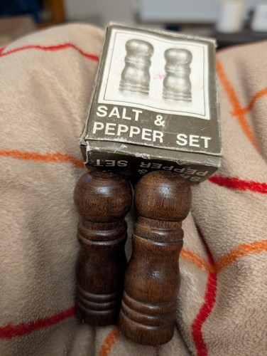 Vintage wooden mini salt - , &